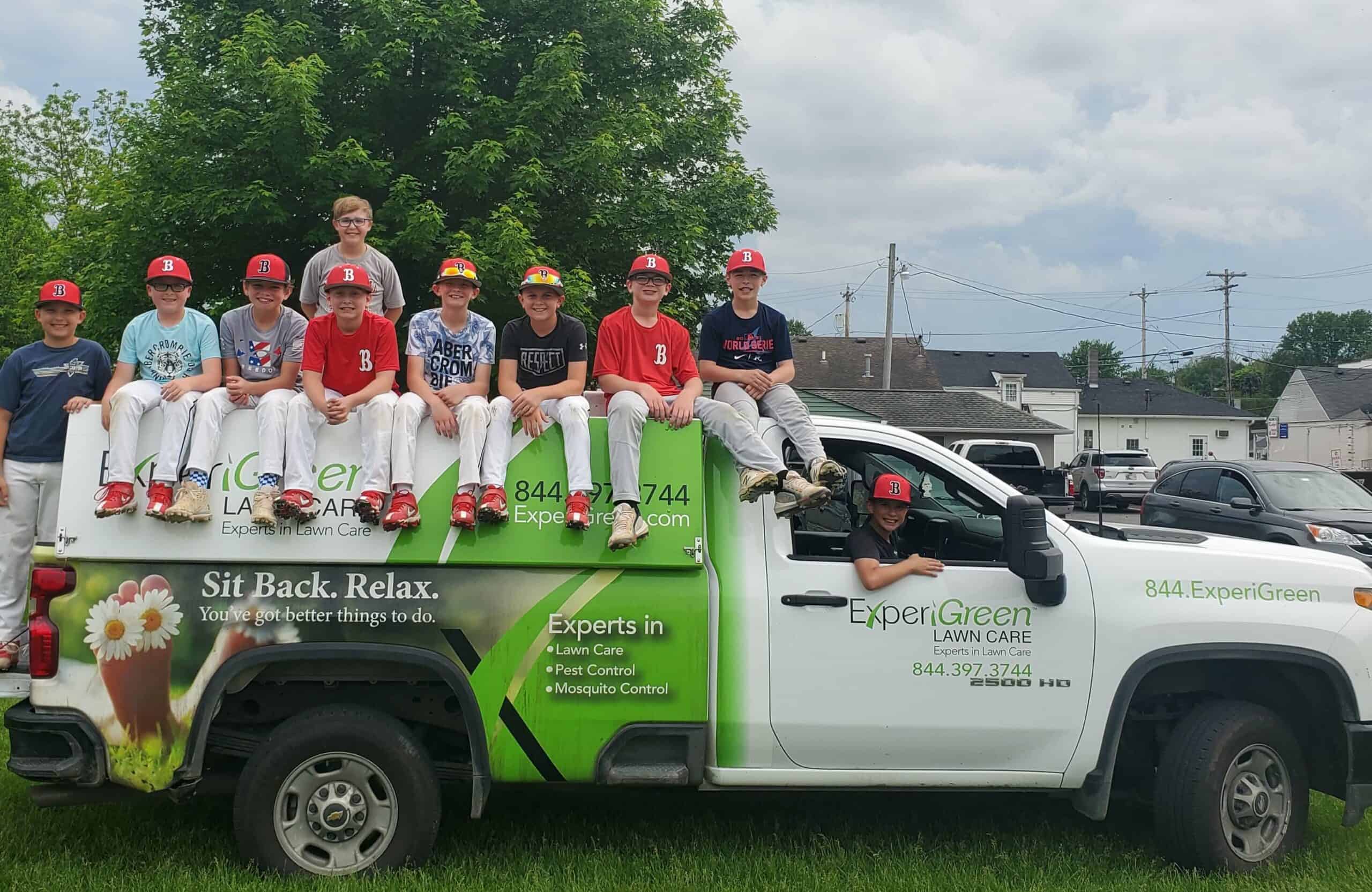 ExperiGreen Sponsors Local  Baseball Team In Indianapolis